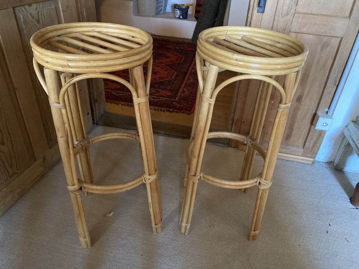 Altro per la casa: Rattan Pflanzenständer 2er Set Retro 70er – Usato da Buchs SG venduto da rosadoro1973