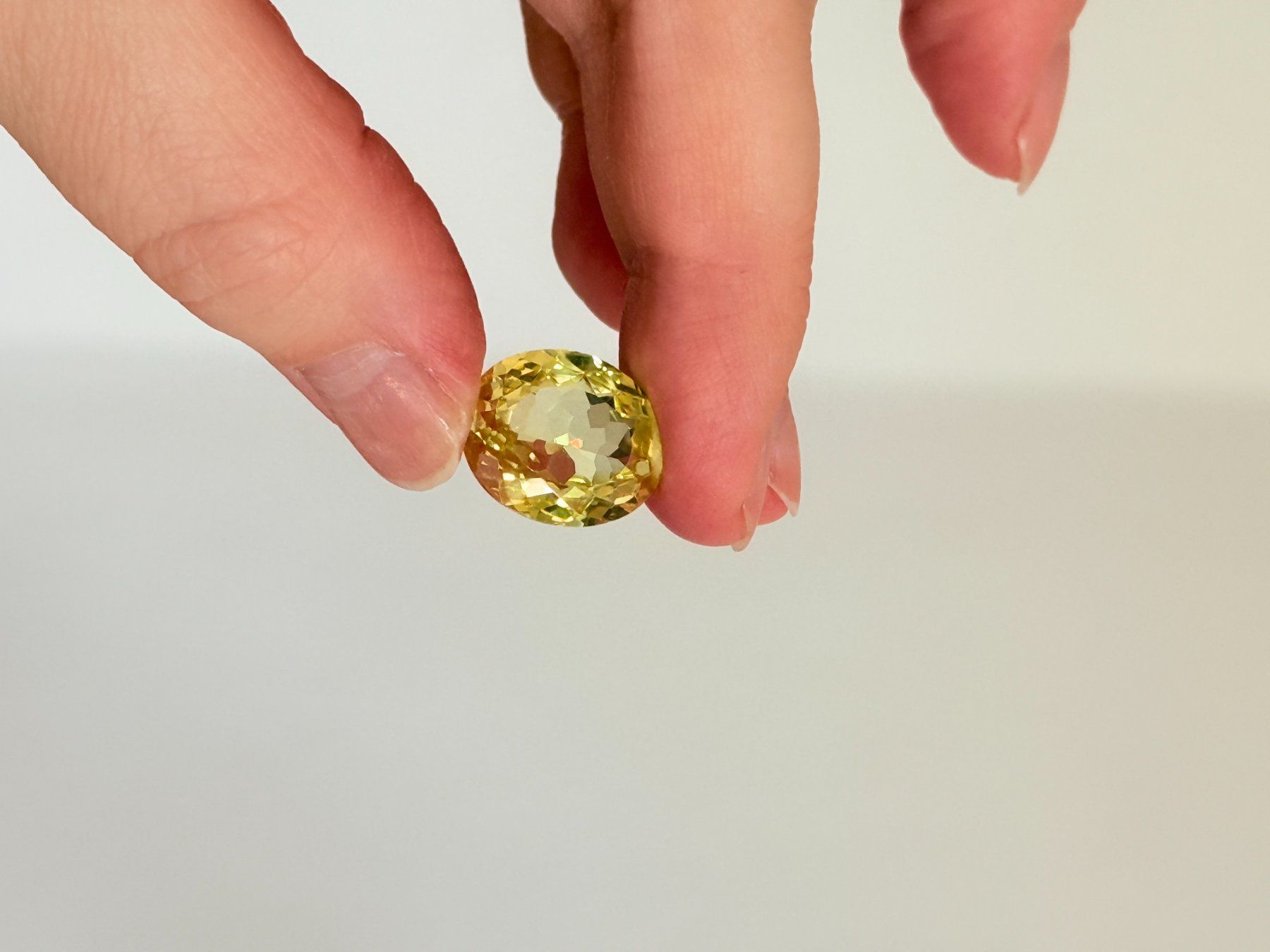 Minerali & Pietre curative: Certified 15.85 Ct – Nuovo e nell'imballaggio originale da Genève venduto da AWWA 3