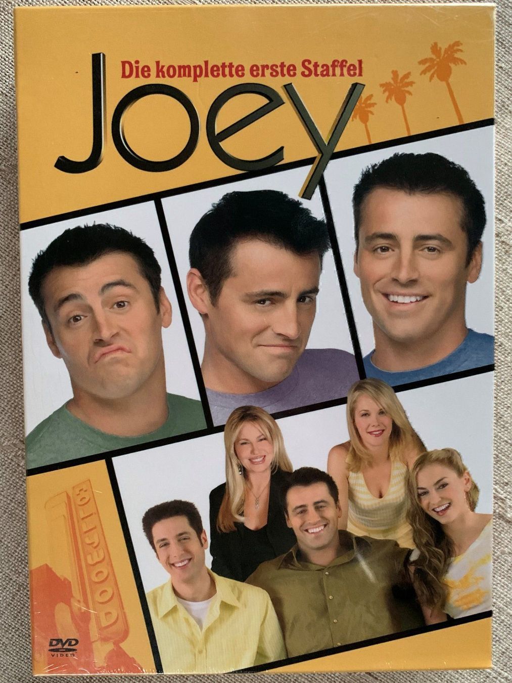 Tutti i DVDs: Joey - Komplette erste Staffel – Nuovo e nell'imballaggio originale da Volketswil venduto da zwitsch33