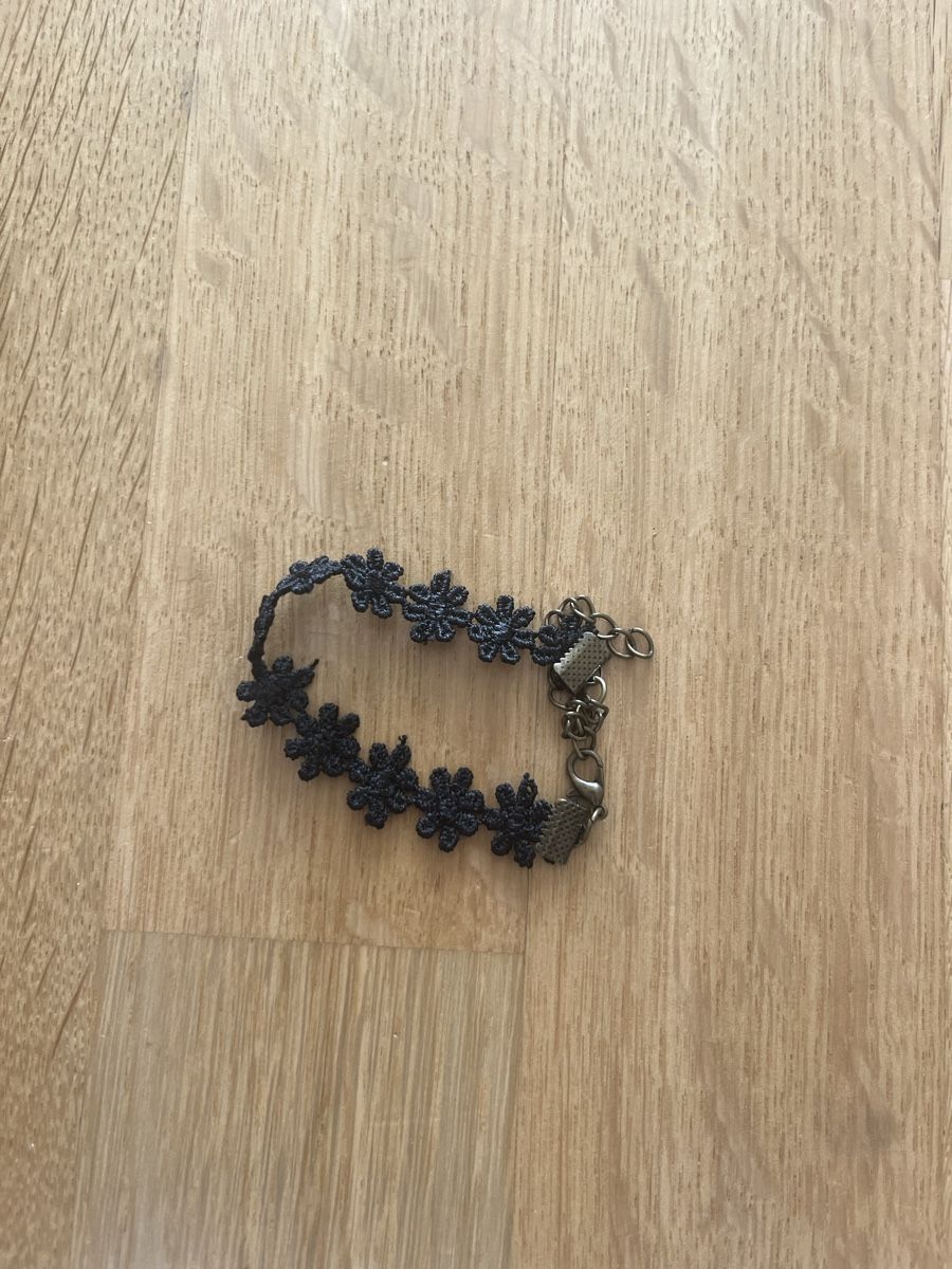 Bracciali & Braccialetti: Bracelet fleurs – Usato da Neuchâtel venduto da Ariane_vn00 1