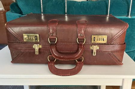 Valise vintage en cuir