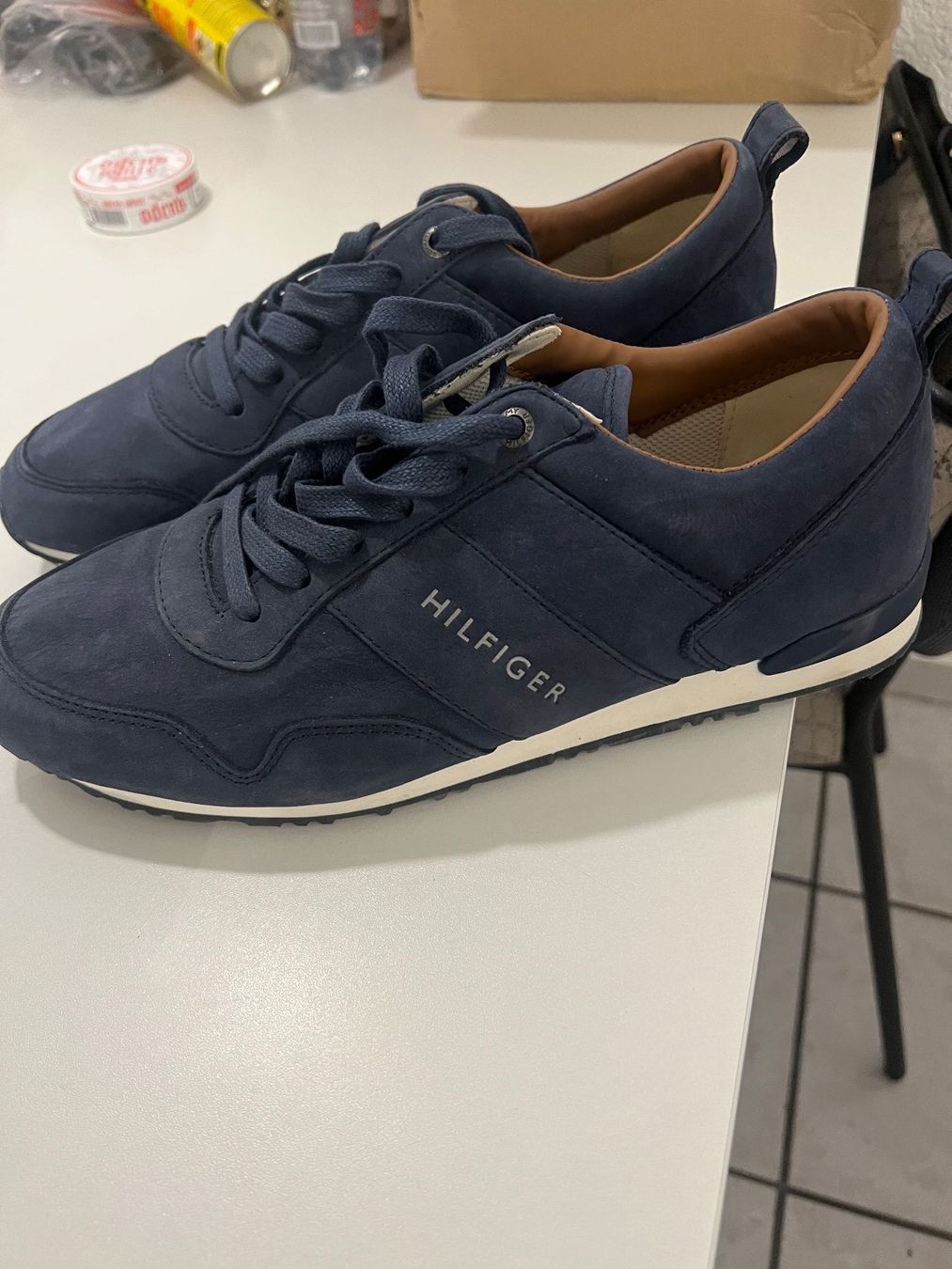 Tommy Hilfiger Herrenschuhe: Schuhe – Neu (gemäss Beschreibung) aus menziken von sevijoel01