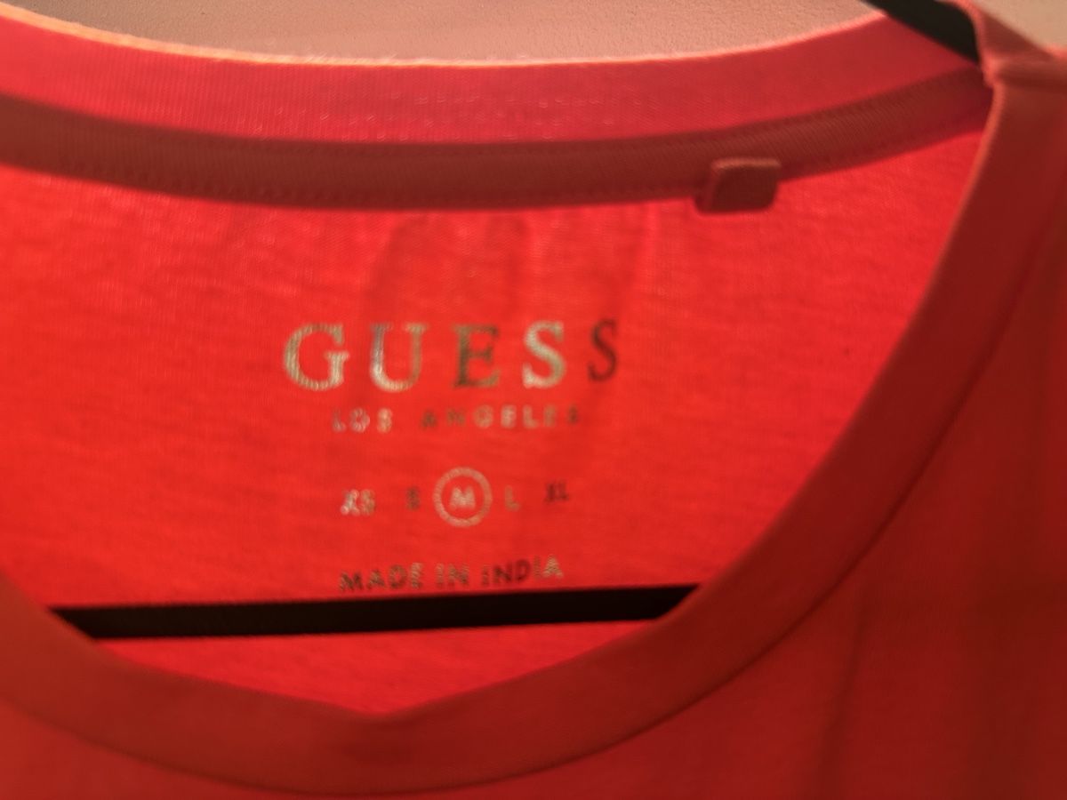 Guess T-Shirts: Guess T-Shirt Gr:M – Neu (gemäss Beschreibung) aus Sevelen von Stopglobal. 3