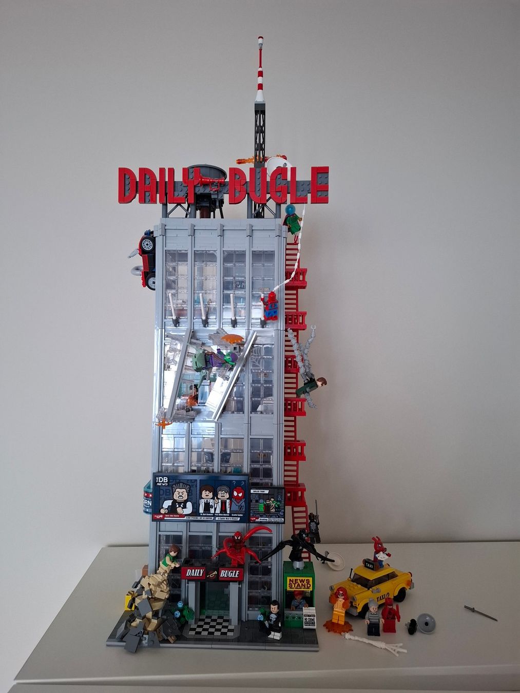 Lego Jeux de construction: LEGO Marvel Daily Bugle 76178 – D'occasion à Aesch LU par Koroyosh8