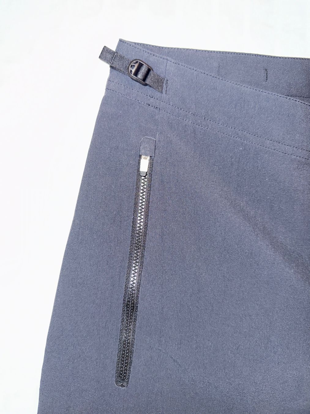 Poc Pantaloni: POC Essential Enduro Shorts – Nuovo e nell'imballaggio originale da Anières venduto da mar_q7wr 4