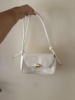 Chic White Shoulder Bag - Perfect for Summer Outfits!