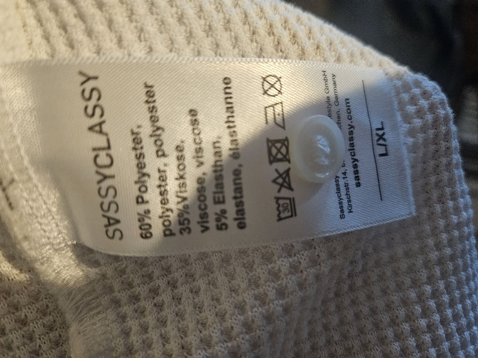 Camicette: Weisse Bluse  mit Waffelmuster - Grösse L/XL – Usato da Bern venduto da TroeS 2