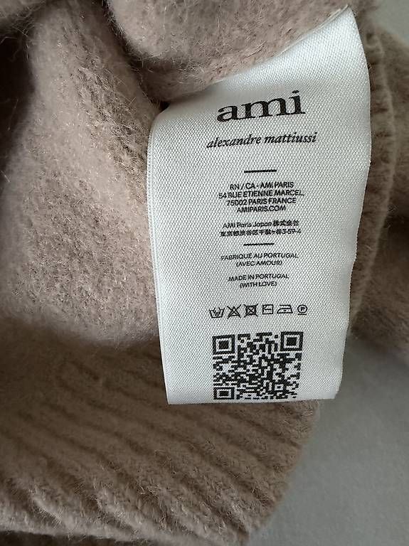 Pullover & Sweatshirts: Ami Paris Pullover Gr. M aus Alpaka – Gebraucht aus Kloten von Dominik_5626 2