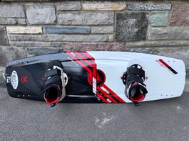 Wakeboard Liquid Force Watson 139.2 cm mit Bindung