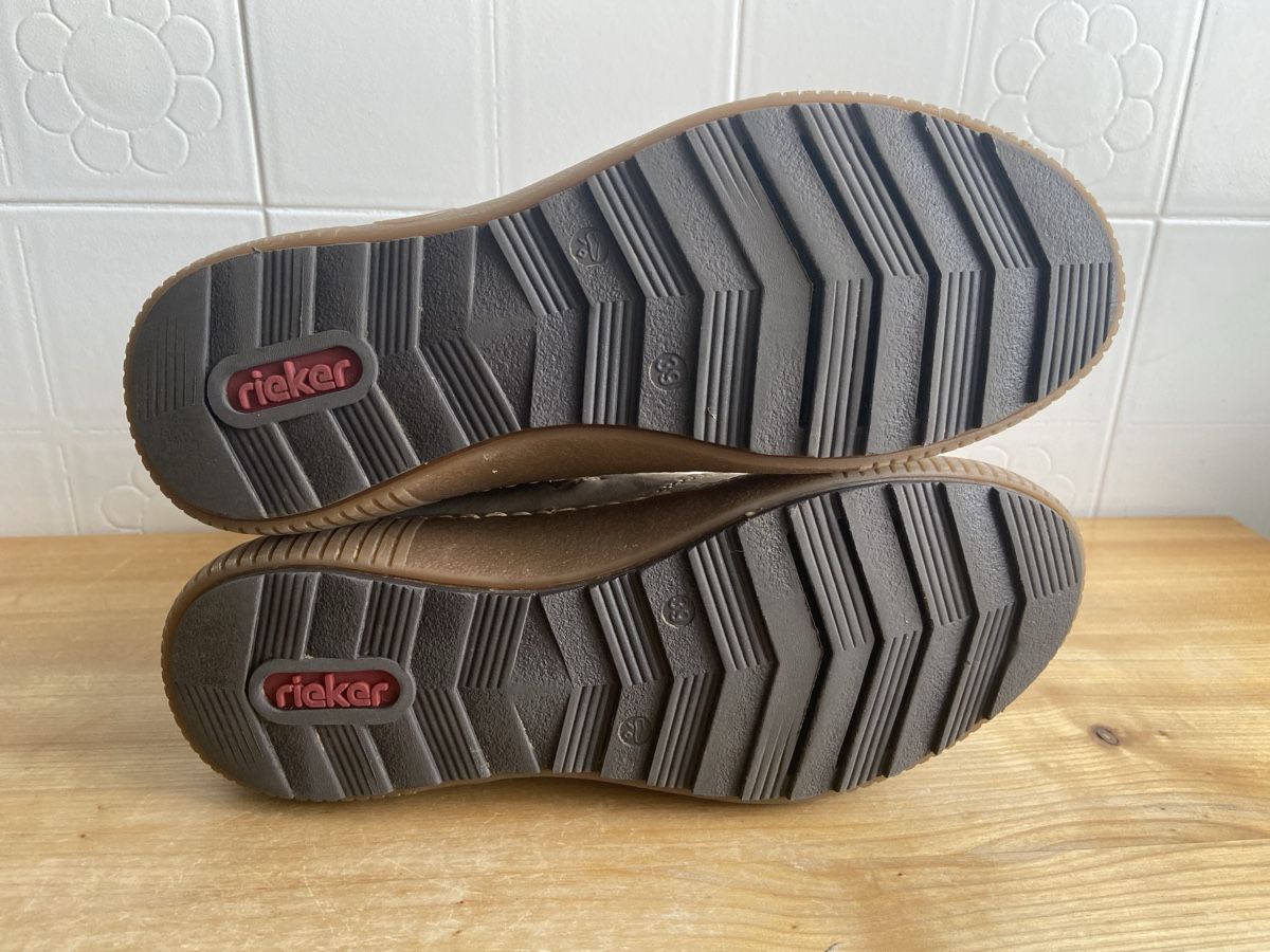 Scarpe da donna: Schuhe – Usato da Baden venduto da Sarahhedwig 3