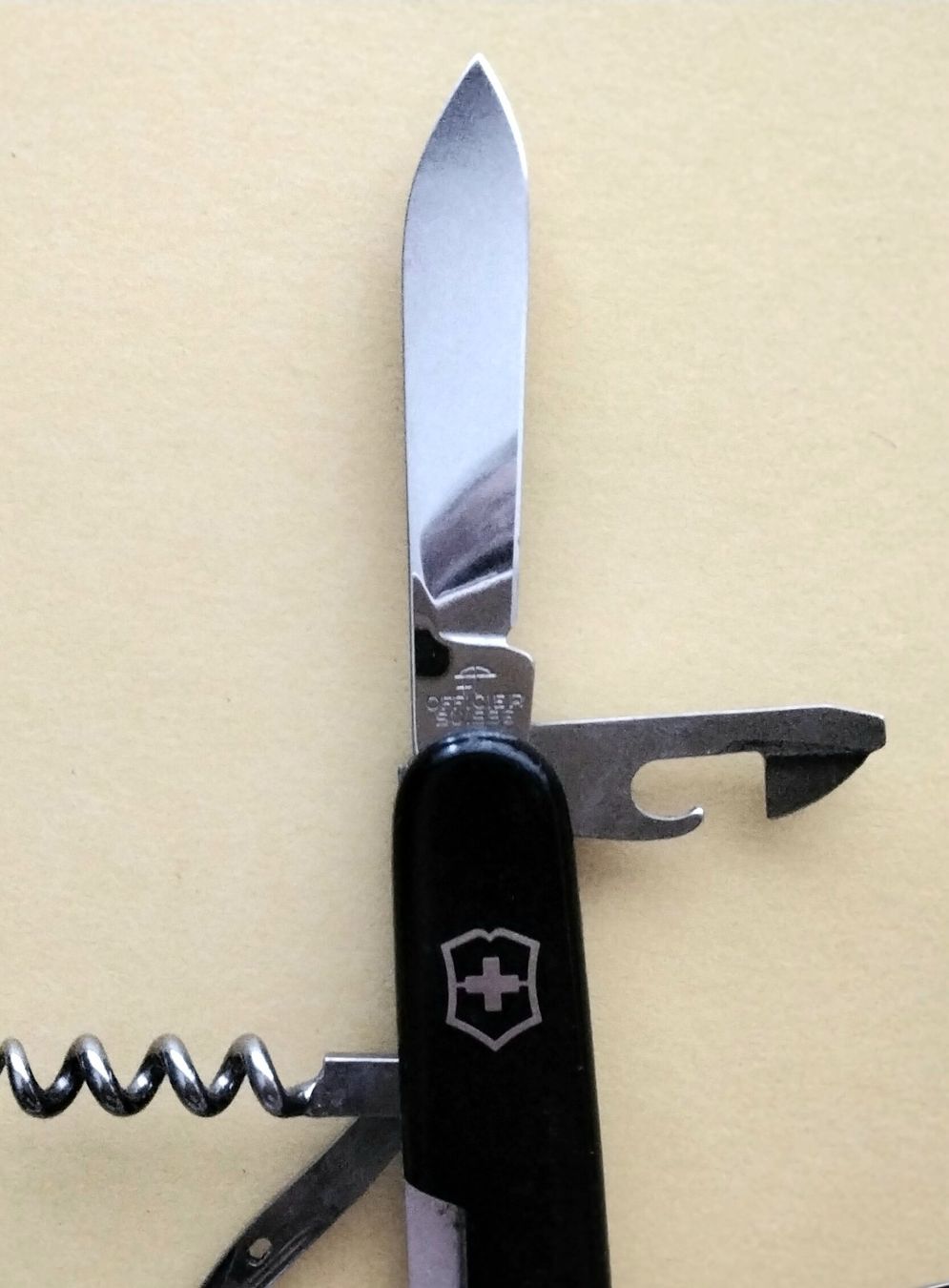 Victorinox Couteaux de poche: Victorinox Rüschlikon – D'occasion à Locarno par Muzio 2