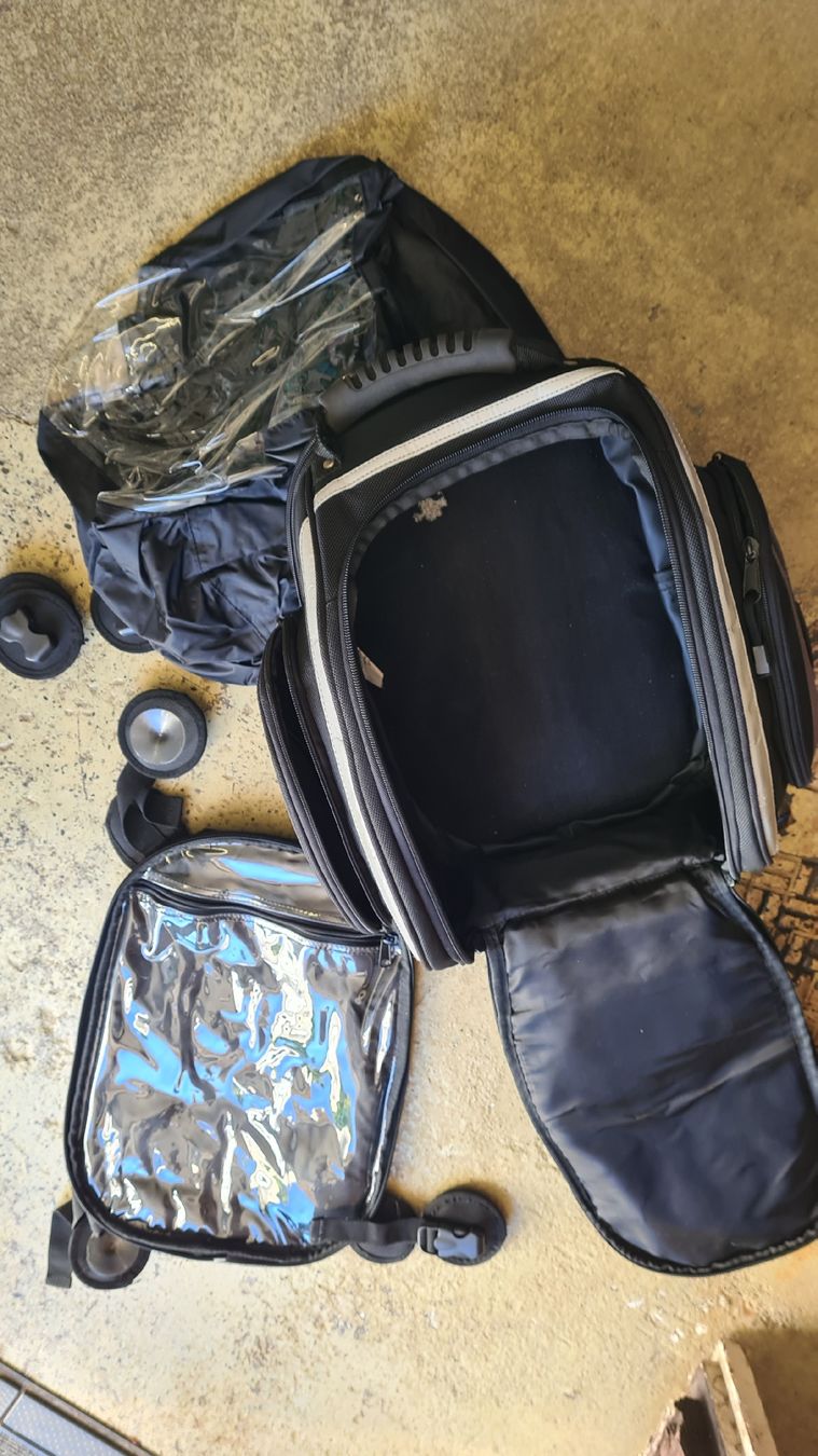 Taschen: Tankrucksack Büse – Gebraucht aus Emmenbrücke von Eichhoefli 2