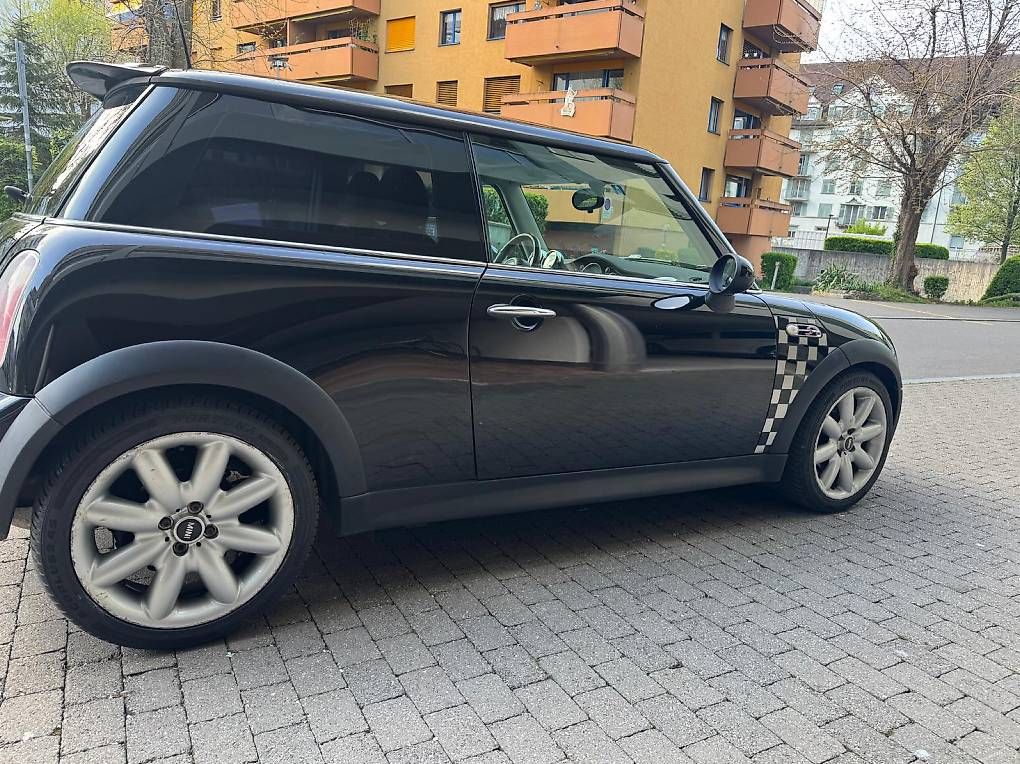 Mini Automobili: MINI Cooper  S / AUTOMATIK / MFK 13.04.2026 – Usato da Luzern venduto da Satbere 1
