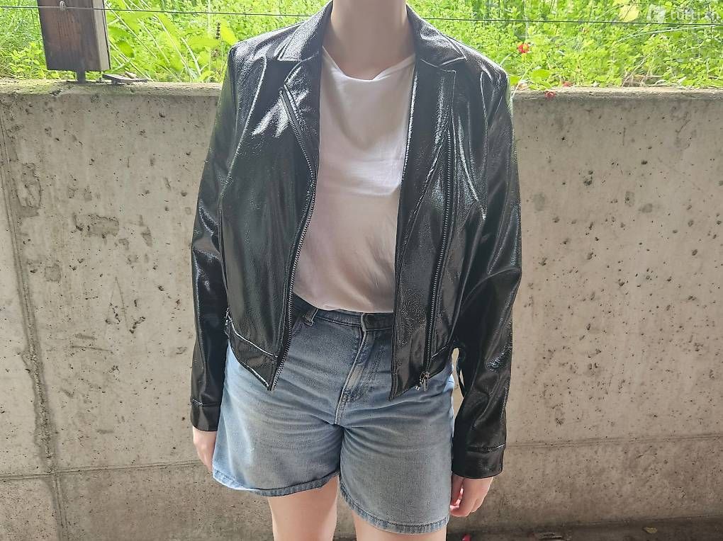 Na-kd Giacche: Jacke im Lederlook, glänzend, NAKD, Grösse 36 – Usato da Illnau venduto da Spartan226