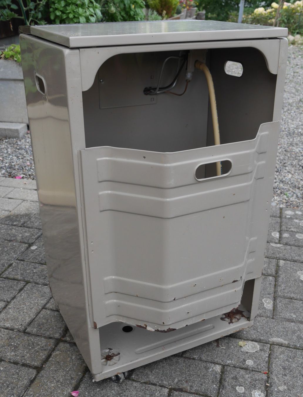 Radiatori: ROCHAT Heizofen, Gasofen – Usato da Villnachern venduto da mar-X 5
