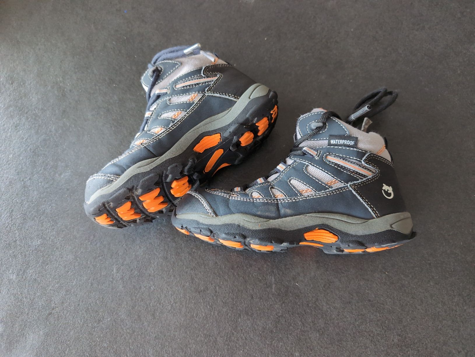Trevolution Scarpe per ragazzi: Wanderschuhe 32 – Usato da Hünenberg venduto da spirilena 1