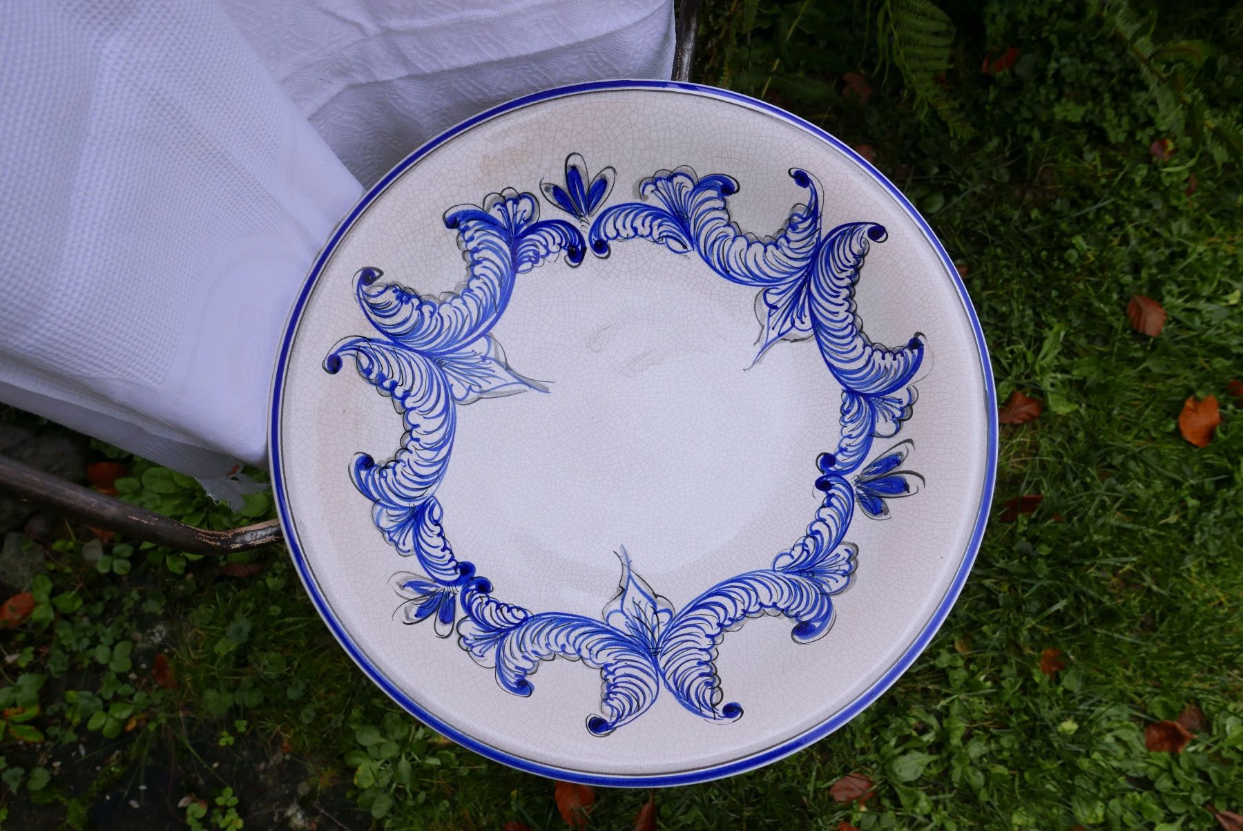 Set di piatti: Nostalgisches Waschtisch-Set mit passender Schüssel. – Usato da Baden venduto da goodkarma 4