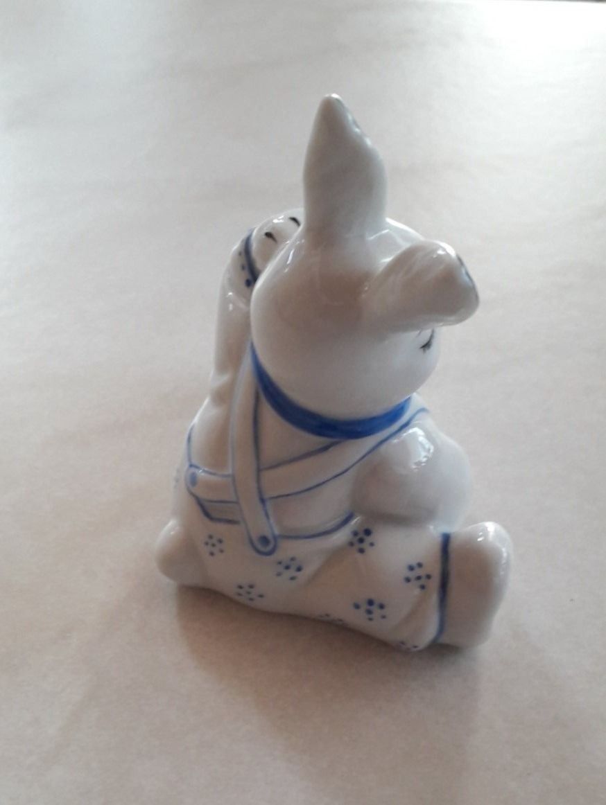 Statuette: Oster Hase handbemalt – Nuovo e nell'imballaggio originale da Winistorf venduto da acreativ3 1