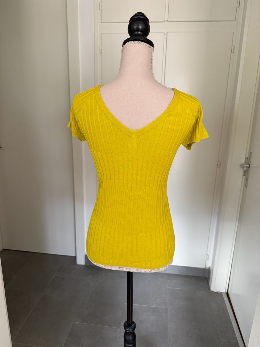 Benetton Tops: Benetton - Top - S - Soie/coton – D'occasion à Sion par accroshoes 2