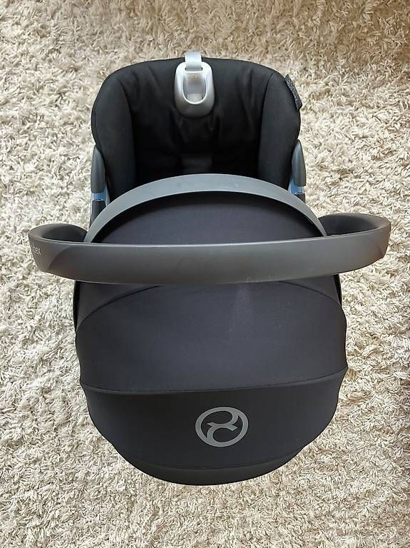 Cybex Seggiolini per auto: Cybex Cloud Z i-Size Plus – Usato da Zürich venduto da Marianavalente 2