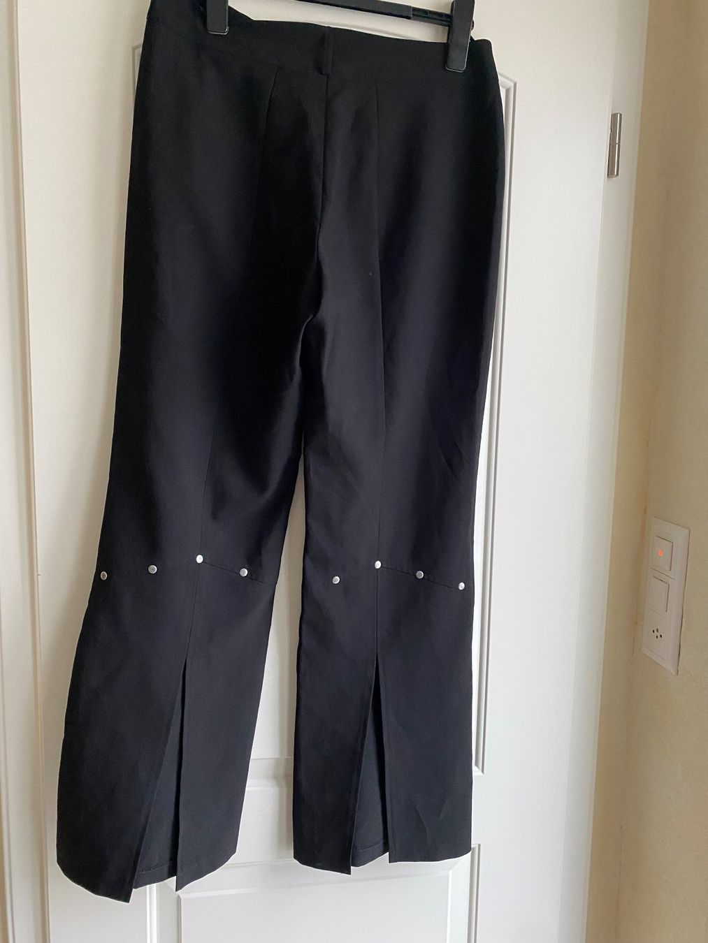 Hosen: Festliche Hose 42 schwarz – Neu (gemäss Beschreibung) aus Balsthal von Uroby