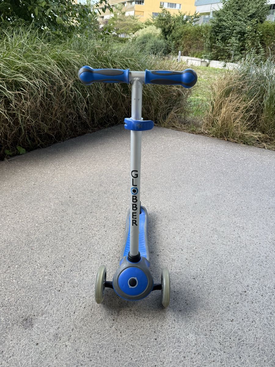 Globber Veicoli per bambini: Globber Scooter Trotti 3 Wheels Blau – Usato da Adliswil venduto da vedranovlje 1