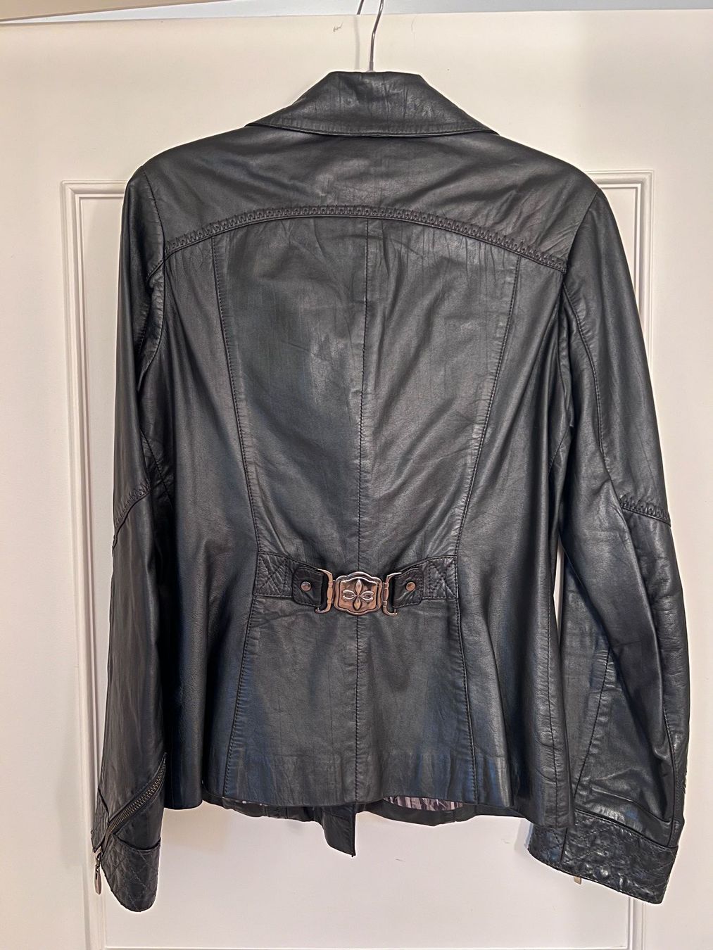 Giacche: Damen Echter Lederjacke, anthrazit, Gr L – Usato da Wallisellen venduto da kar_6vlq 2