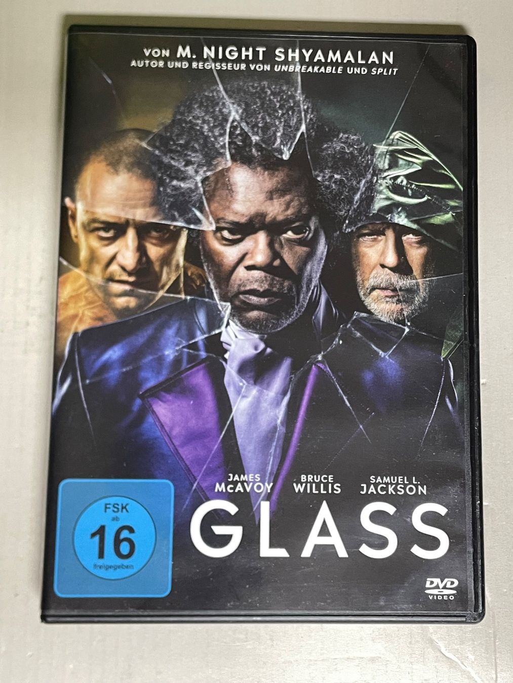 Tutti i DVDs: Glass Superhelden - Bruce Willis – Usato da Muri b. Bern venduto da AdidasCollector 2