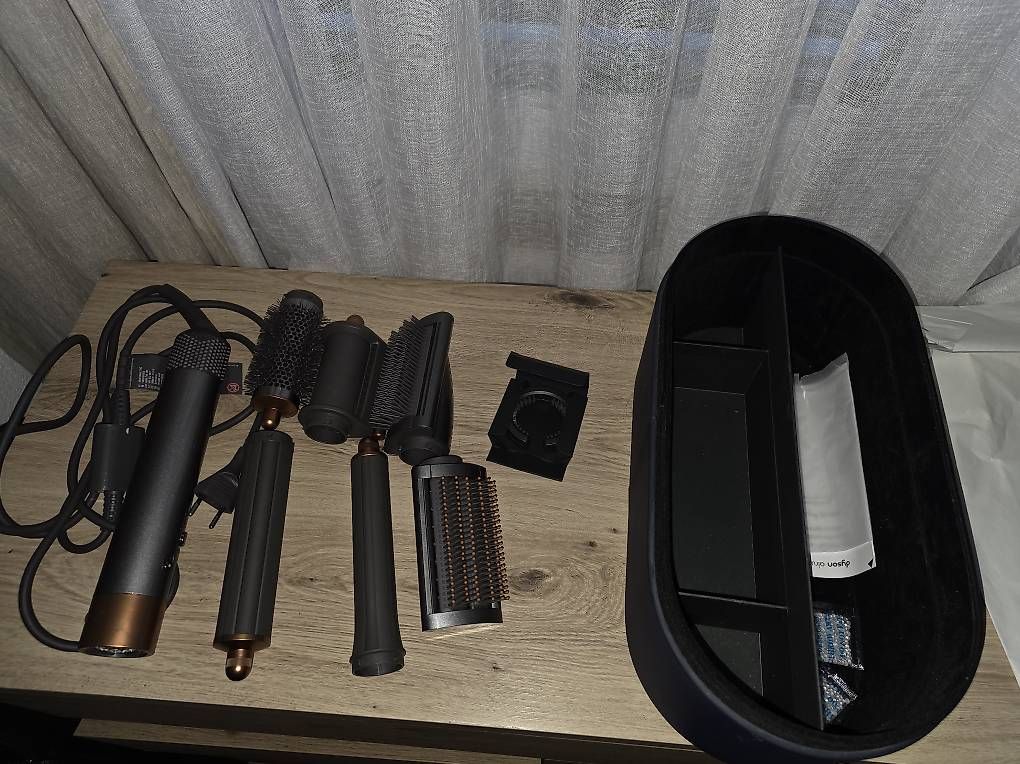 Asciugacapelli: Dyson Airwrap – Usato da Adliswil venduto da men_hkh6