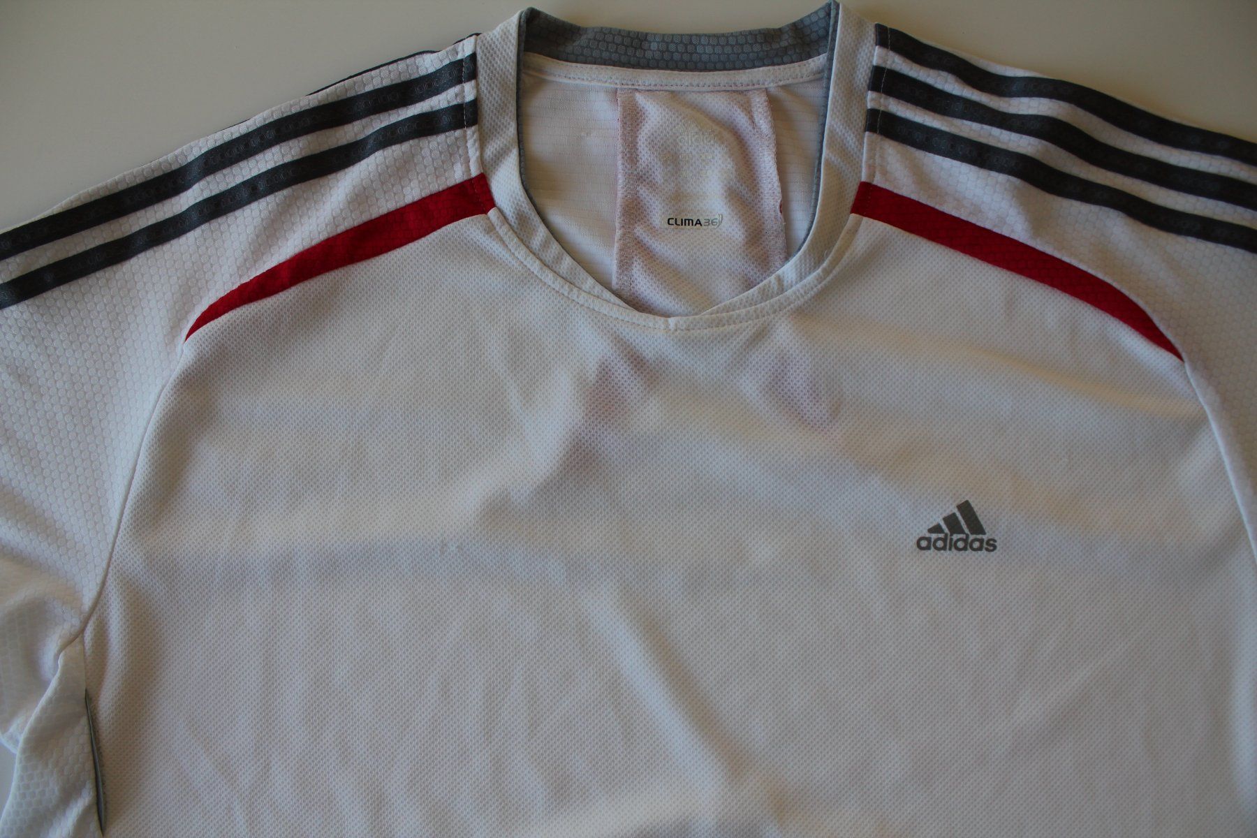 Adidas T-Shirts: T-shirt Adidas Climacool  t. XL – Gebraucht aus Peseux von Gilloss 1