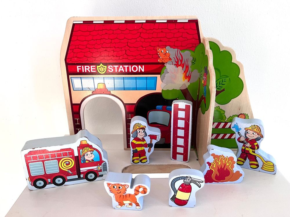 Holz Feuerwehrauto Spielzeug Ab 3 Jahre - Bausatz Mit Zubehör Für Rollenspiele