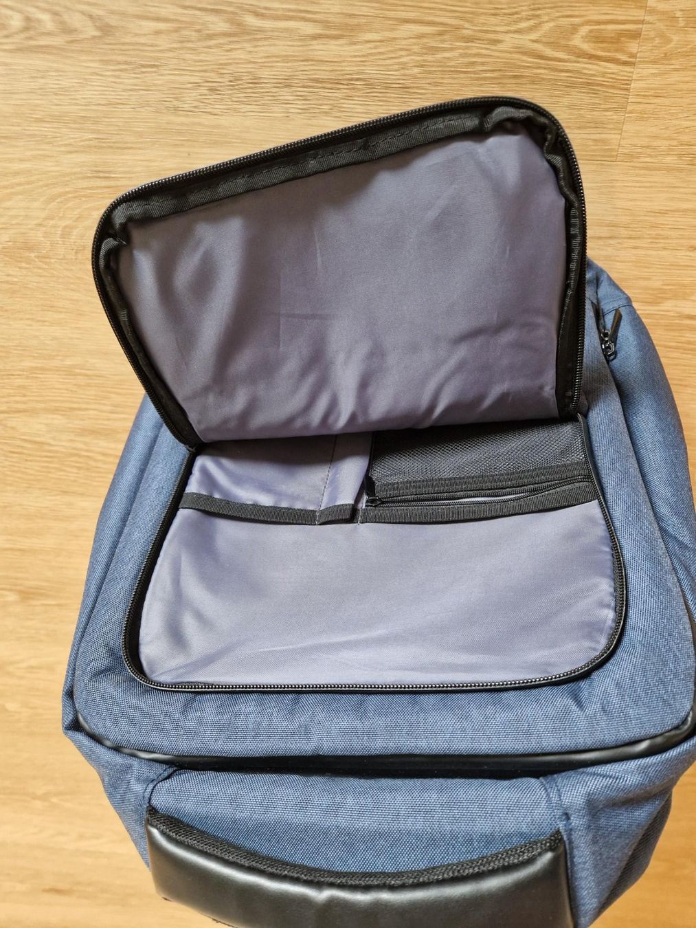Rucksäcke: blauer Rucksack mit dichtem Reissverschluss – Defekt aus Zürich von yro_qvz7 3