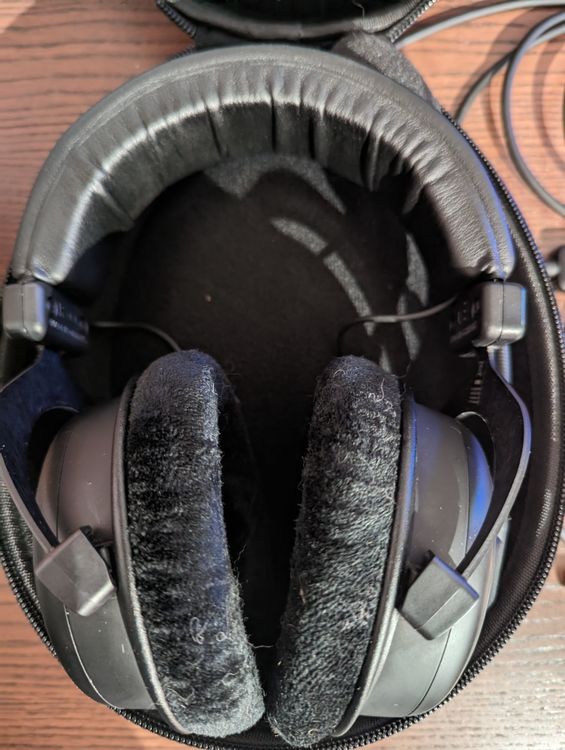 Beyerdynamic 330 hot sale