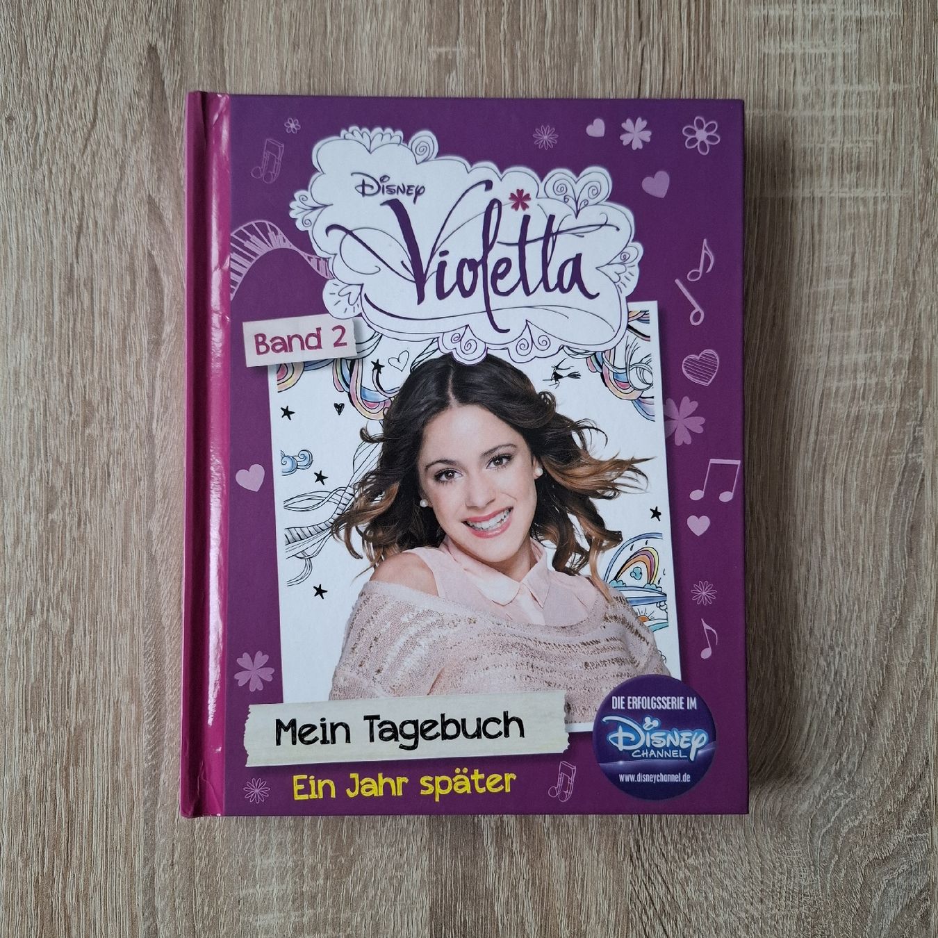 Libri: Violetta Tagebuch "Ein Jahr später" Band 2 – Usato da Hägglingen venduto da Pilipadin