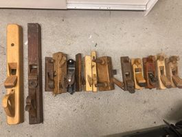 15 Stück Hobel in diversen Grössen, antik