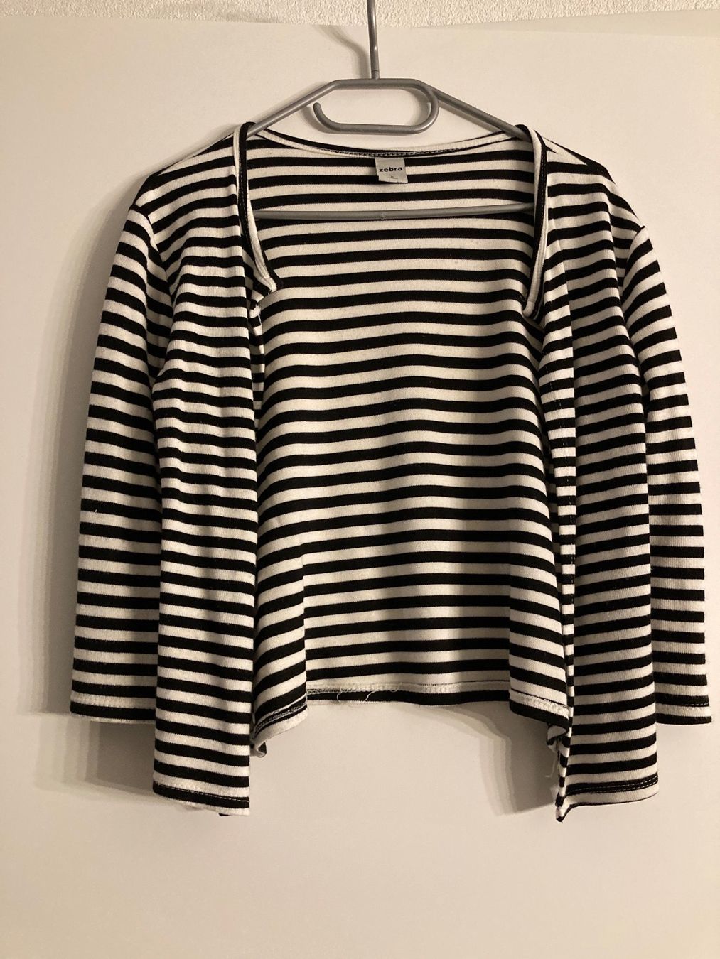 Zebra Bolero: Jäckli kurz S – Usato da Chur venduto da dan_tp5n