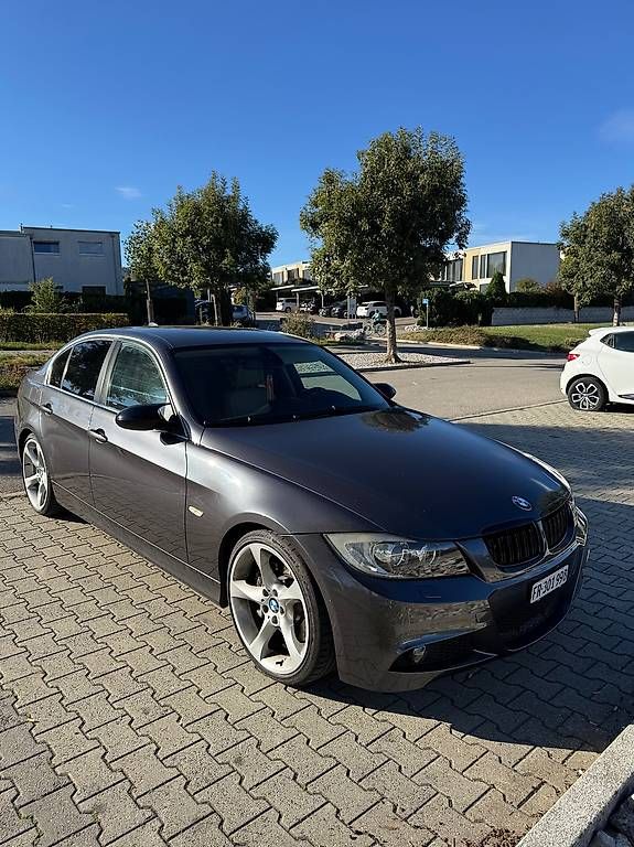 Automobili: BMW 335d steptronic  – Usato da La Verrerie venduto da ale_69tl