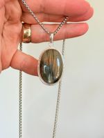 Collier vintage avec pendentif en pierre naturelle