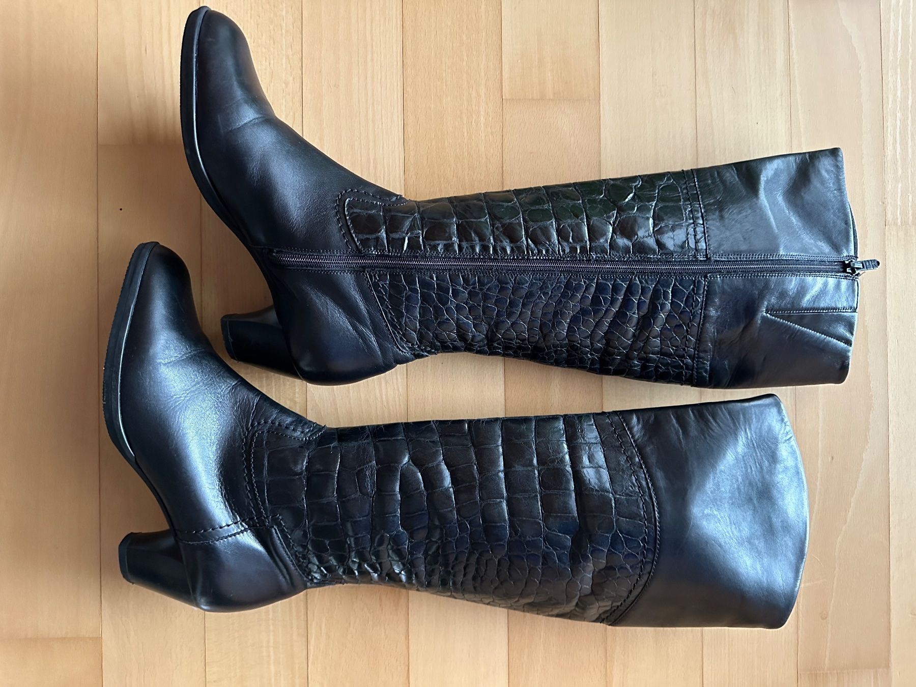 Damenschuhe: Sehr schöner schwarzer Lederstiefel Grösse 35 – Gebraucht aus Wallbach von 10merlin