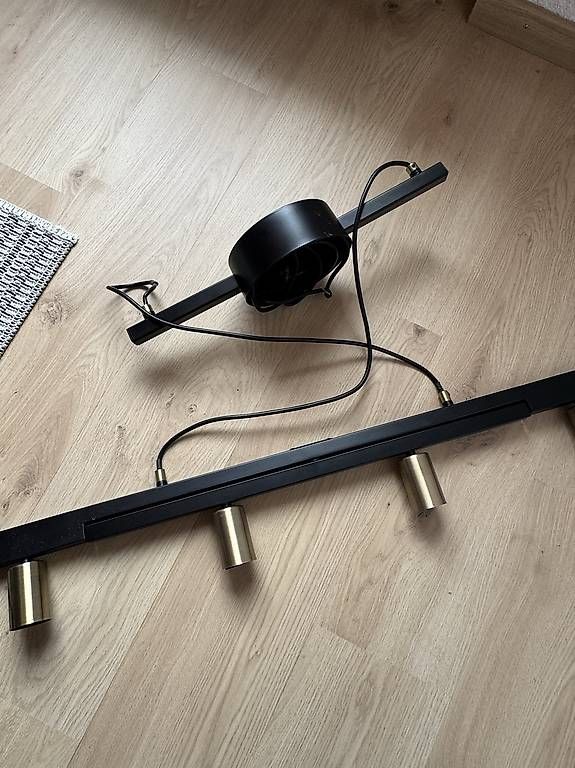 Kronleuchter & Deckenlampen: Deckenleuchte schwarz + 4 Glühbirne – Gebraucht aus Walzenhausen von elhuuu21 1