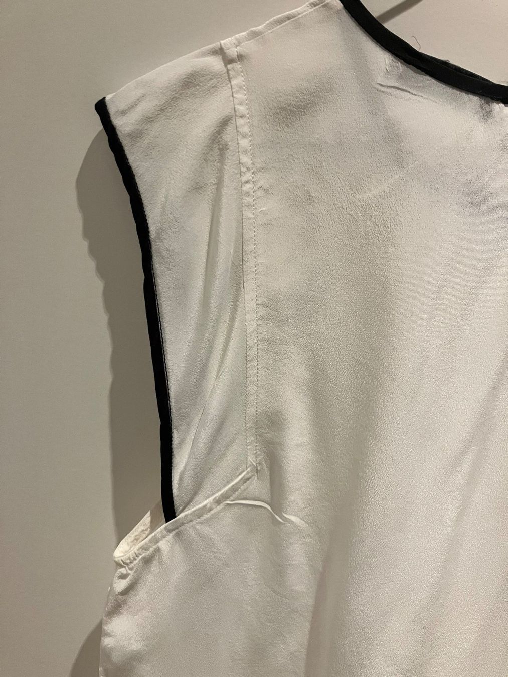 Sandro Top: Sandro - top en soie blanche – Usato da Vich venduto da SophieCo 3