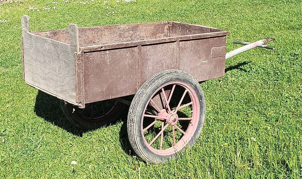 Schubkarren: Handwagen – Gebraucht aus Effretikon von o.schoenholzer 1