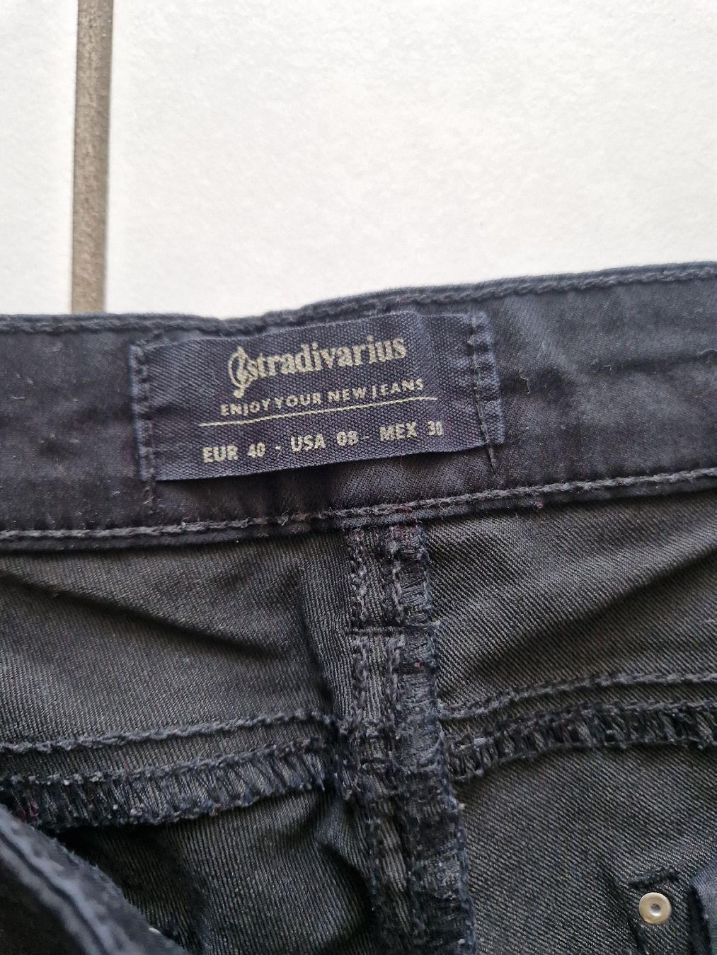 Stradivarius Jeans: Jeans Stradivarius Damen  – Gebraucht aus Bassersdorf von DonSolo 1