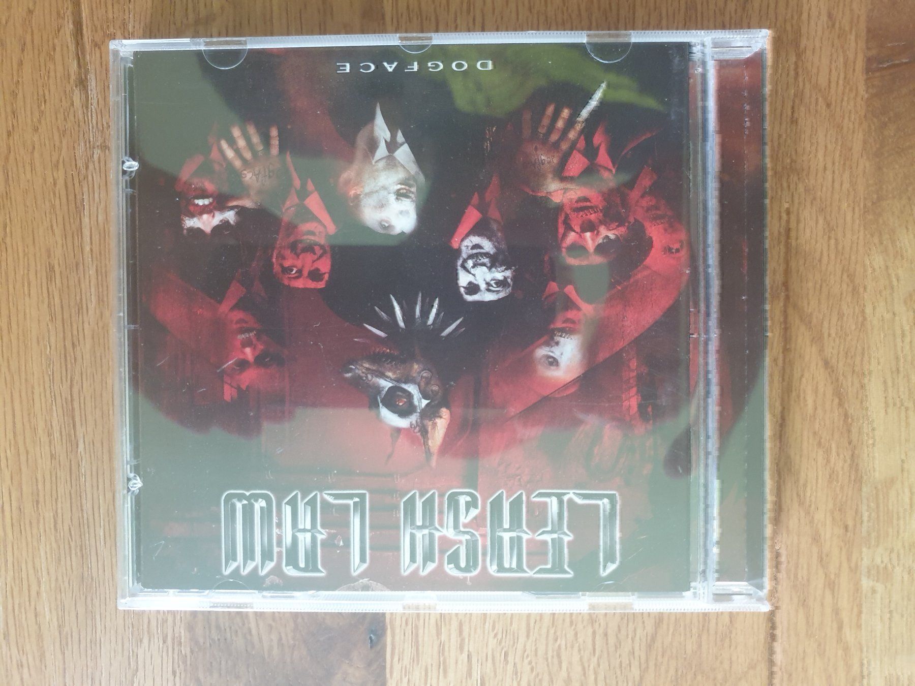 CD: Leash Law Dogface – Usato da St.Gallen venduto da Capsule_Corporation