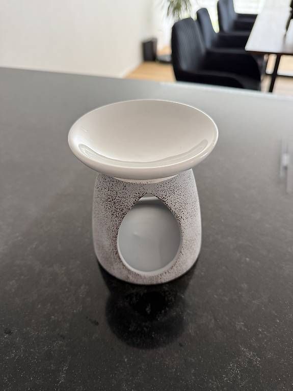 Diffusori di oli essenziali: Duftlampe für Ätherische Öle – Usato da Niederbüren venduto da vxla 3