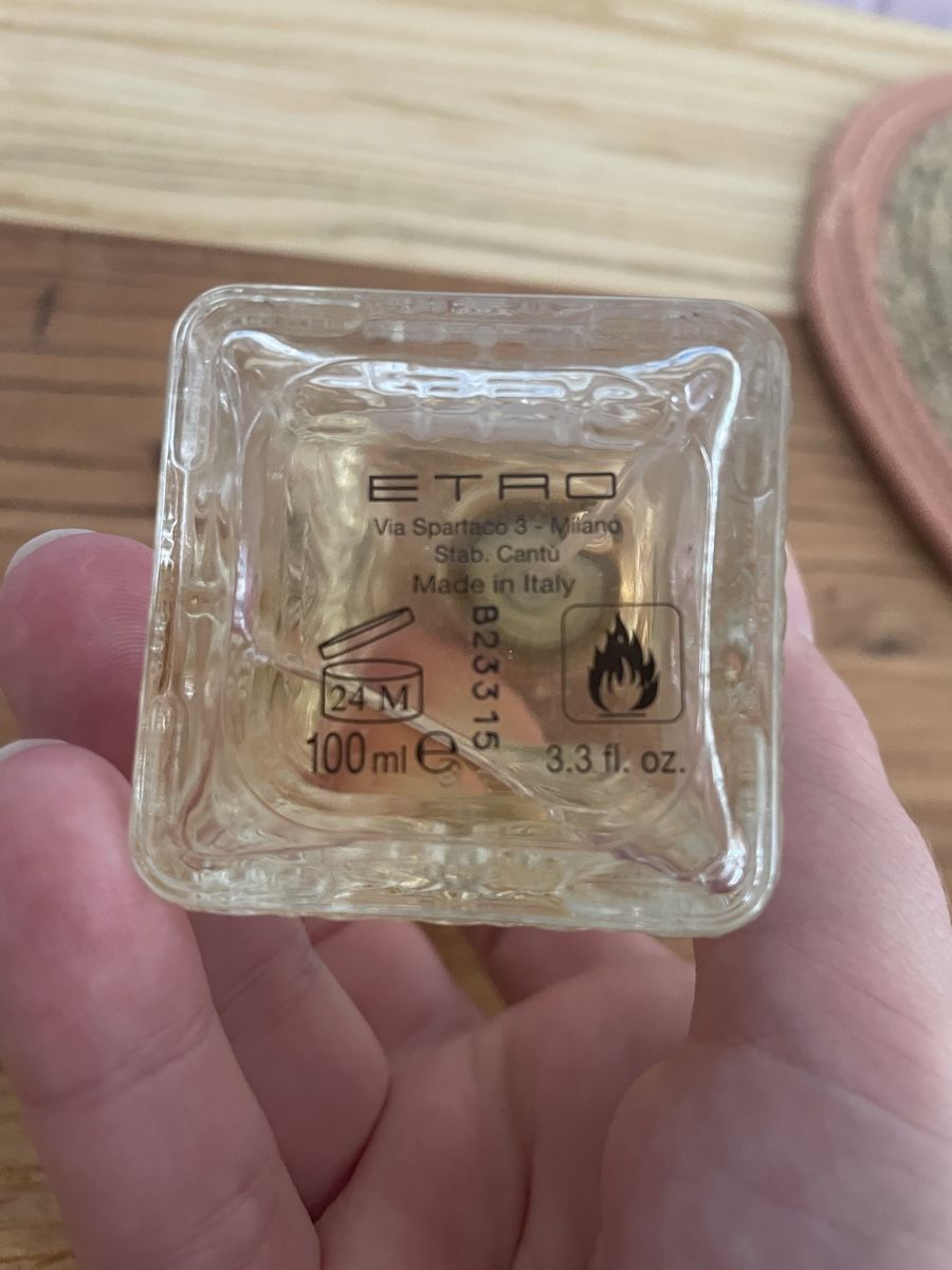 Etro Profumi & Eau de Toilette: Etro White Magnolia Eau de Parfum 100ml – Usato da Münchenstein venduto da FamilieUlmi 3