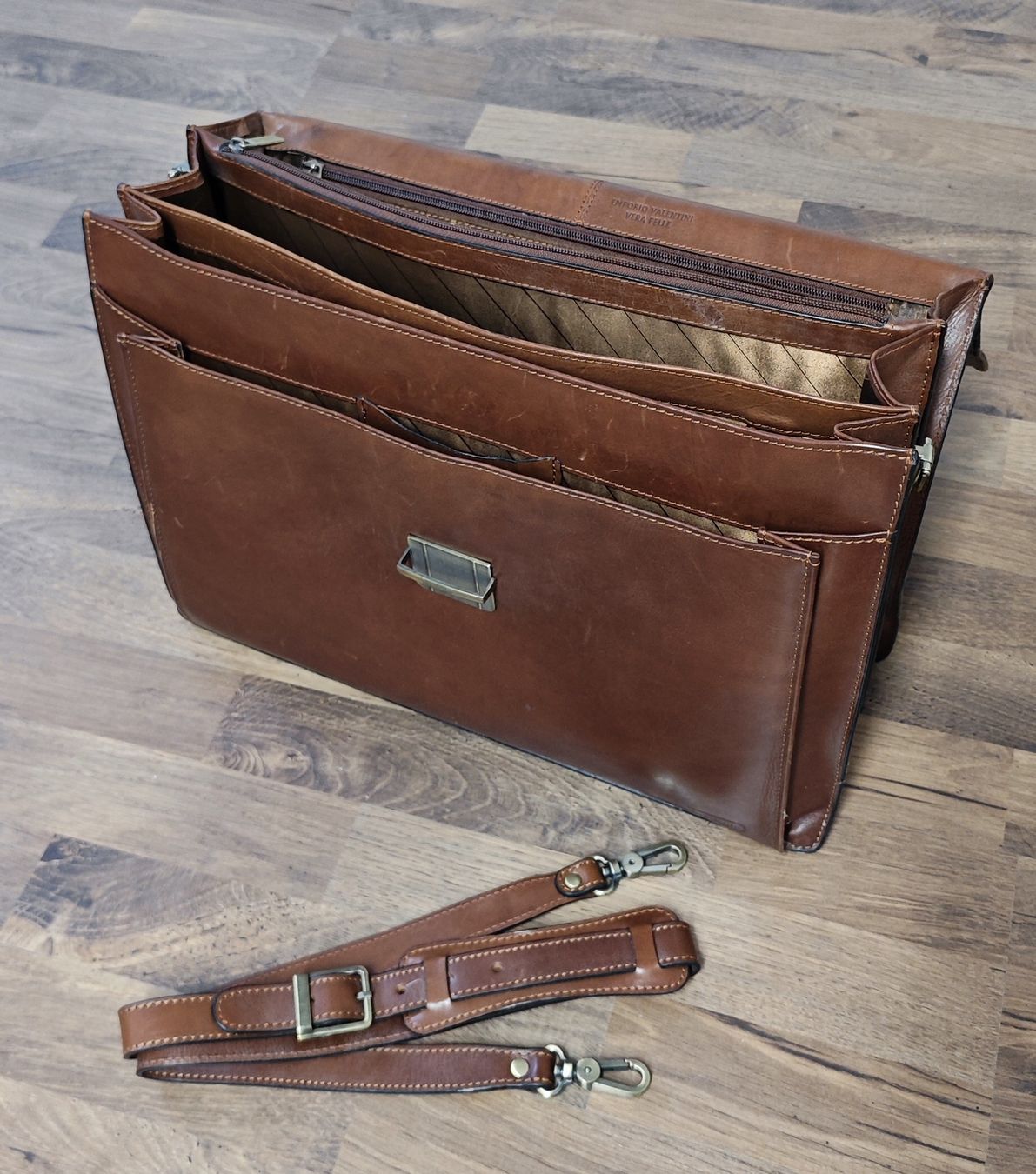 Koffer & Taschen: Leder Aktentasche – Gebraucht aus Flaach von Linux95 2