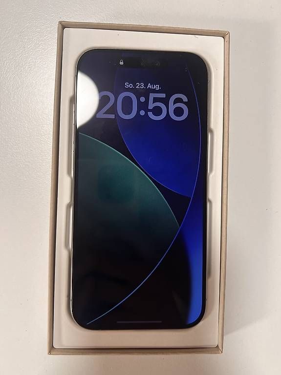 Apple Telefoni cellulari / Smartphones: IPhone 15 Pro 1Tb titanium wie neu – Usato da Flums venduto da mojo265 1