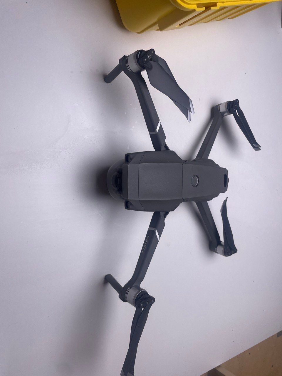 DJI Modellismo RC: Dji mavic 2 zoom – Usato da Estavayer-le-Gibloux venduto da Petitpierretheo 1