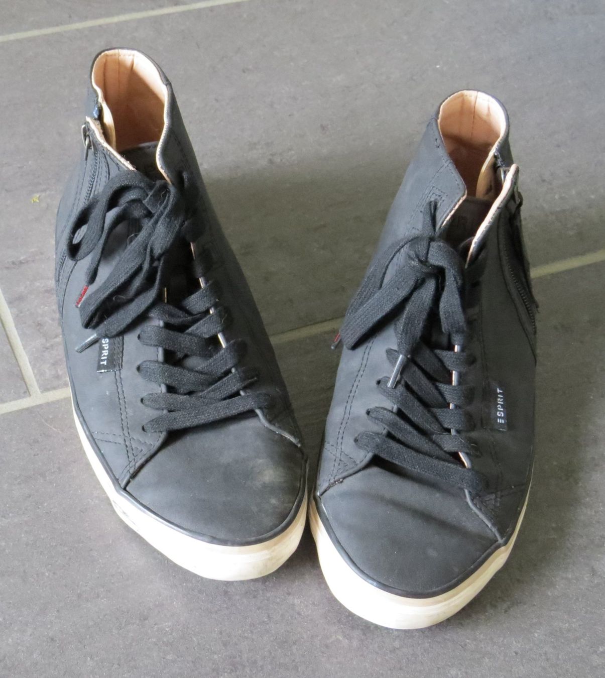 Esprit Damenschuhe: Sneaker ESPRIT Gr.40 – Gebraucht aus Langenthal von Steinadler129 1